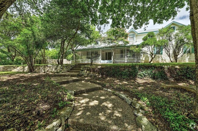Building Photo - 3605 Silver Hill Cir Rental