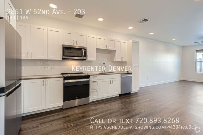 Building Photo - 1 Bed 1 Bath Condo with Breathtaking Mount...