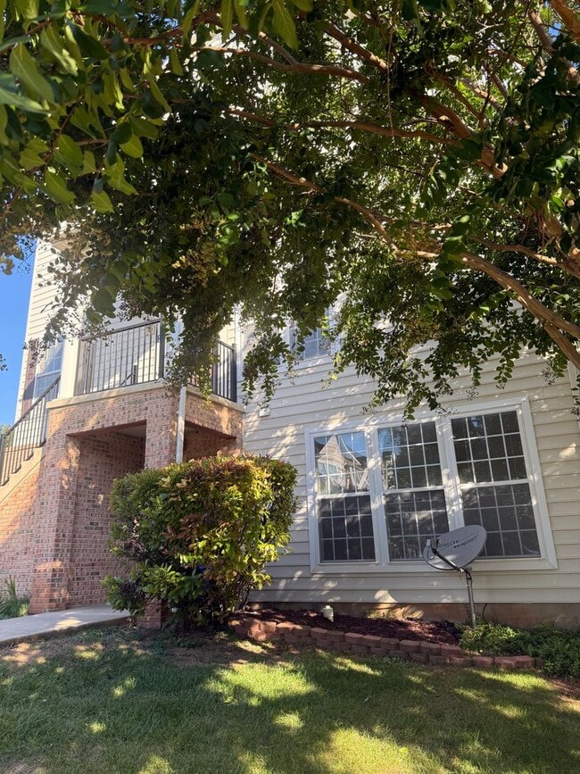 Photo - Two Bedroom Condo in Ballenger Creek!