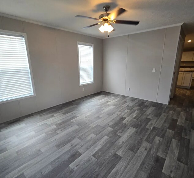 Photo - 213 Birch Ln