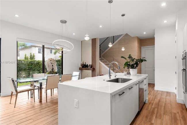 Photo - 4301 NW 81st Ct