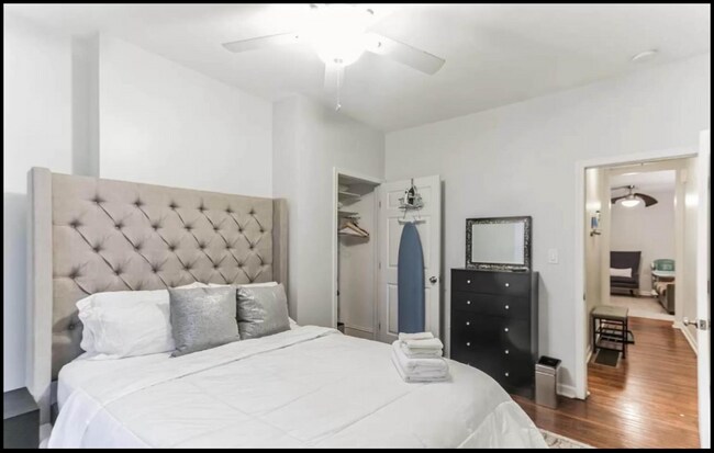 Photo - 5527 Pulaski Ave Unidad 1