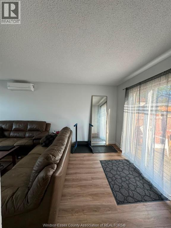 Photo - 9260 Arncliffe Ct