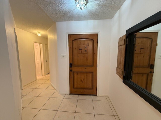 Photo - 2902 Silent Dr