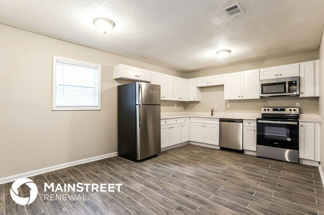 Photo - 8621 Chestnut Ln