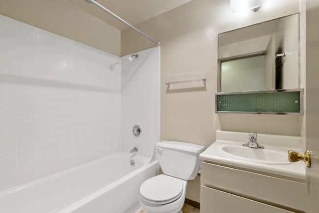 Photo - 5515 15th Ave NE Unit 108