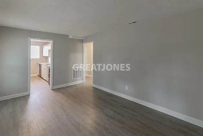 Photo - 1324 Creel St