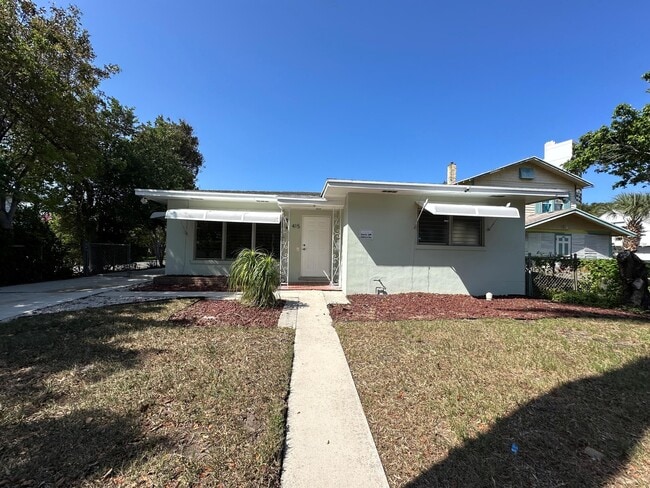 Building Photo - 415 49th St Rental