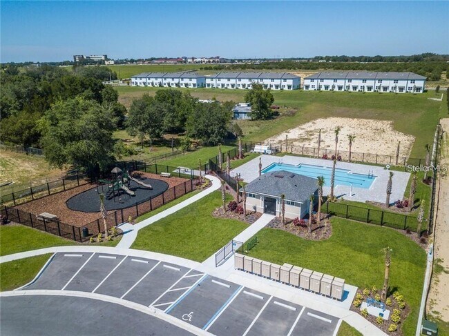 Photo - 338 Madison Dr