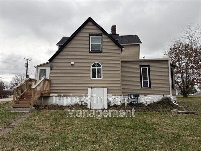 Photo - 307 State Hwy 47