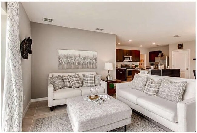 Photo - 1205 Cascades Ave