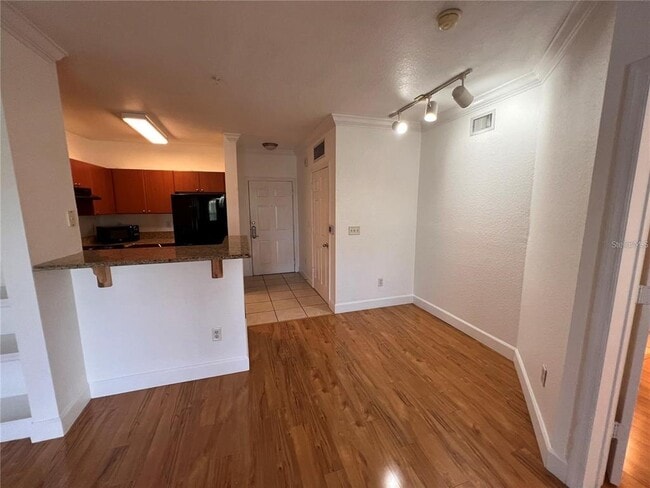 Photo - 304 E South St Unit 5020