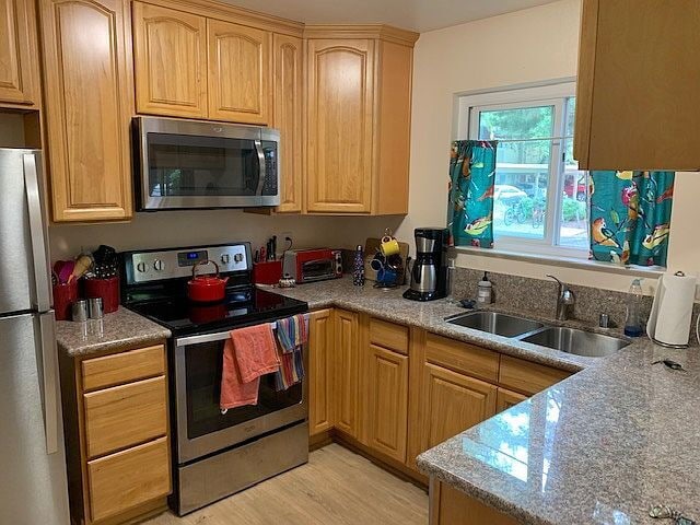 Photo - 2153 Bella Casa St