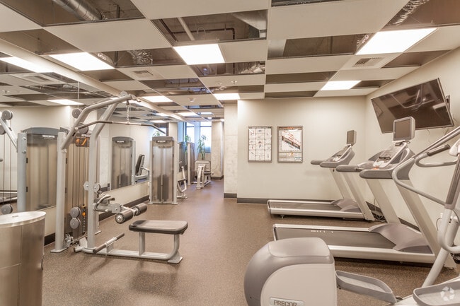 Fitness Center - Walton Lofts