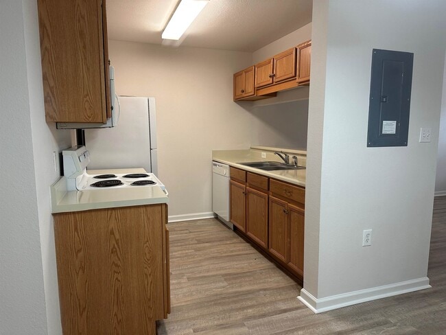 Photo - 2738 W Tharpe St Unit 1506