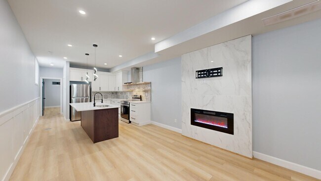 Photo - LUXURY 1 BEDROOM APARTMENT IN EAST LONDON Unit 4