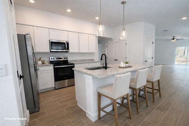 Photo - 2464 Fairview Rd