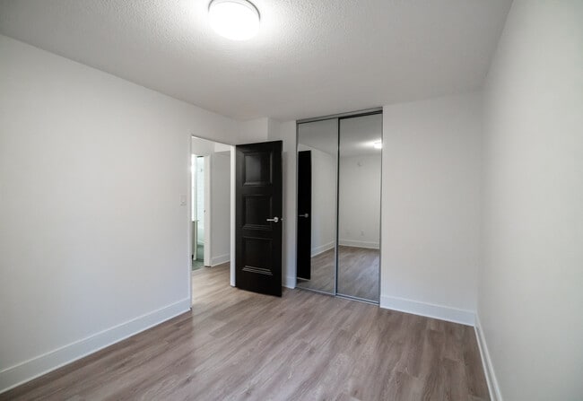 Photo - 1348 Barclay Street