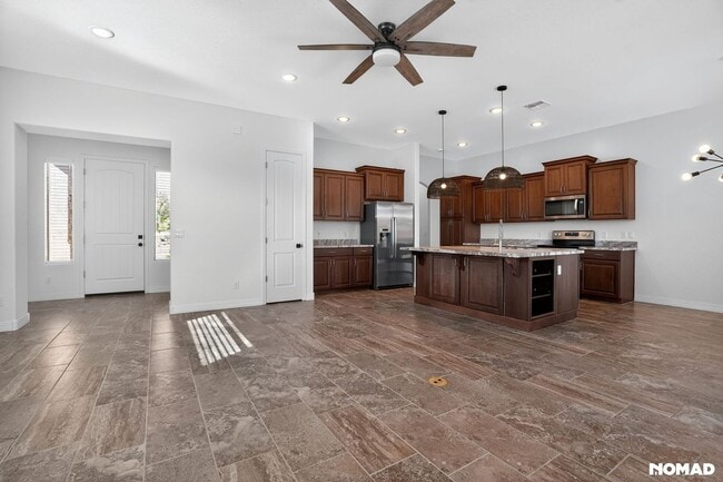 Photo - 5355 N Evans Way