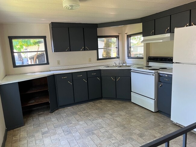 Photo - Great Single Level Home!