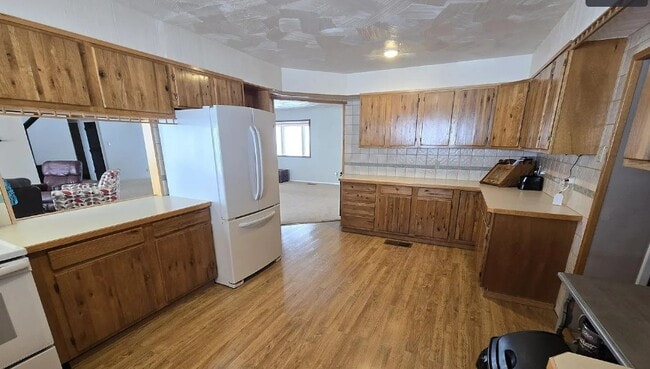 Photo - 15449 Highway 187