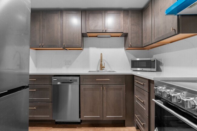 44 E Springfield St Unit 1