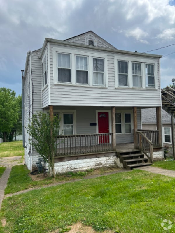 Building Photo - 403 W Virginia Ave Unit Lower Rental