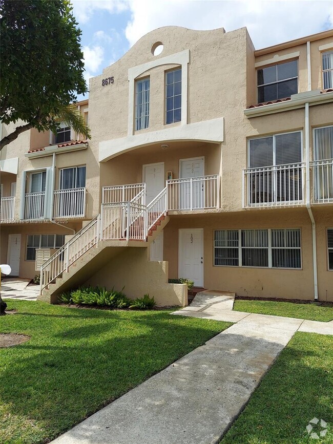 Building Photo - 8675 NW 5th Terrace Unit 13-203 Rental