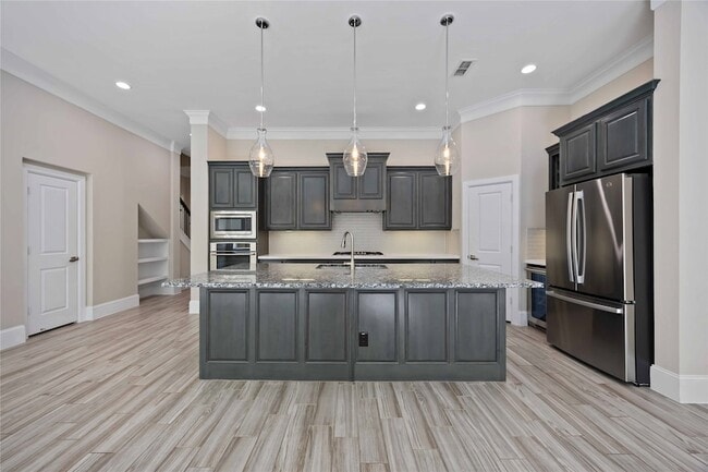 Photo - 6723 Sussex Manor St