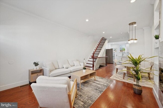 Photo - 2124 Pierce St