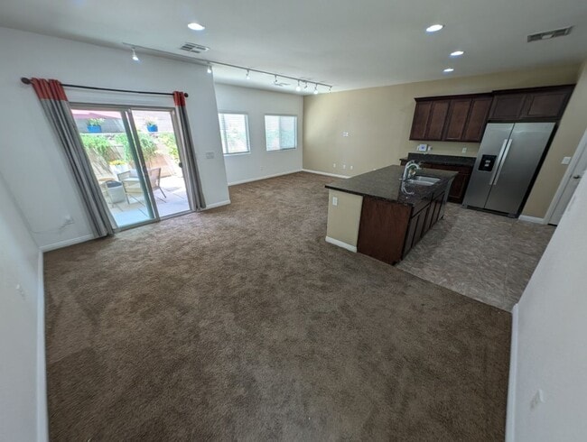 Photo - 3719 Gilmore Creek St