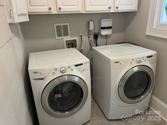 Photo - 801 Hawthorne Ln