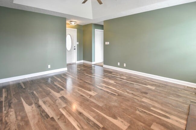 Photo - Pet Friendly Three Bedroom with Bonus!