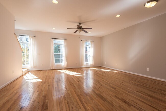 Photo - 151 Brookwood Dr