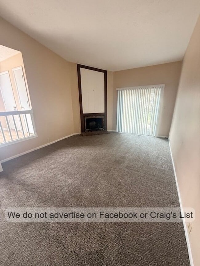 Photo - Devonwood West- Lewiston Court