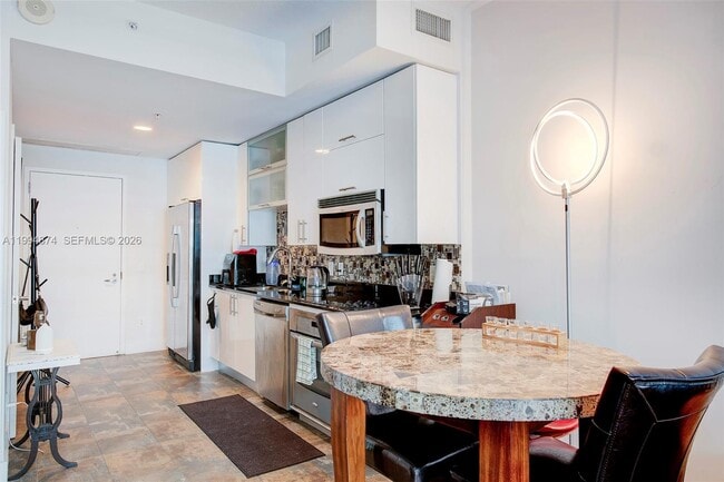 Photo - 60 SW 13th St Unit 2820