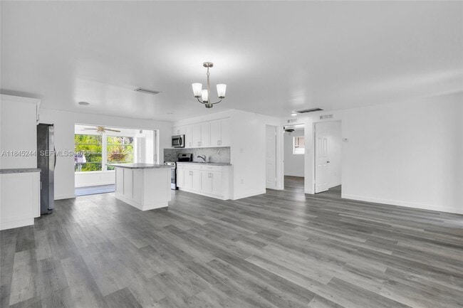 Photo - 644 Bonita Ct