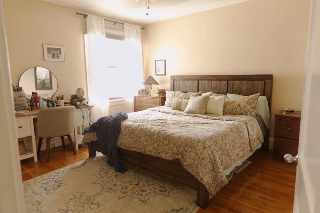 Photo - 6225 Monitor St Unidad FH