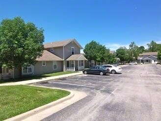 Ashbury Townhomes - Ashbury Townhomes