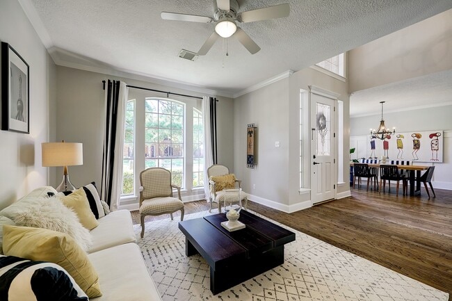 Photo - 18902 Mountain Spring Dr