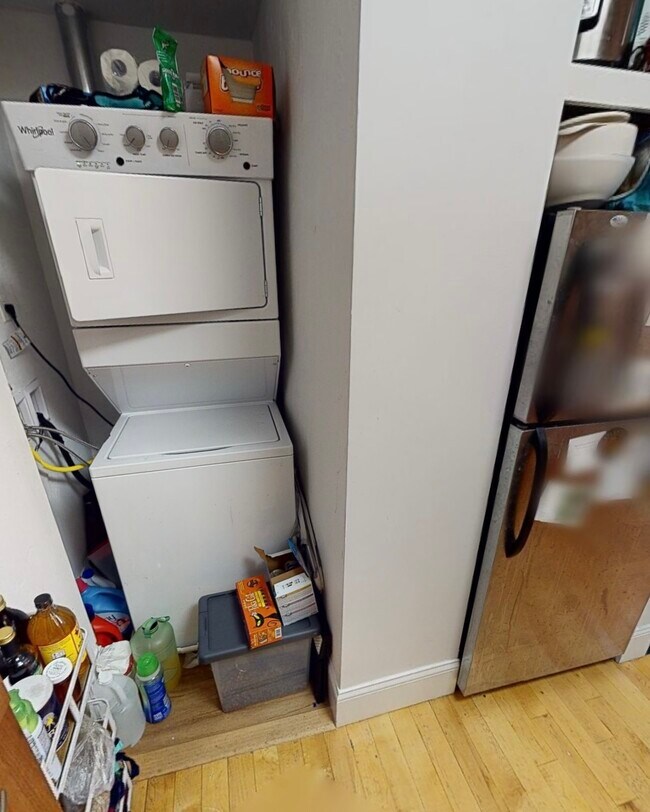 Photo - 672 Washington St Unit 4