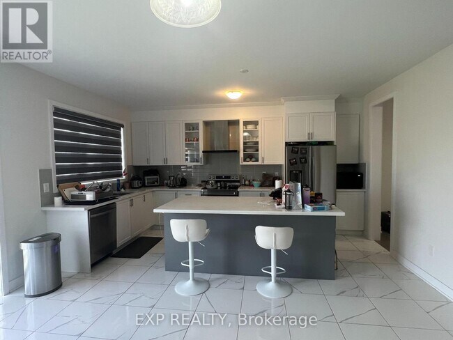 Photo - 309 O'Toole Cres