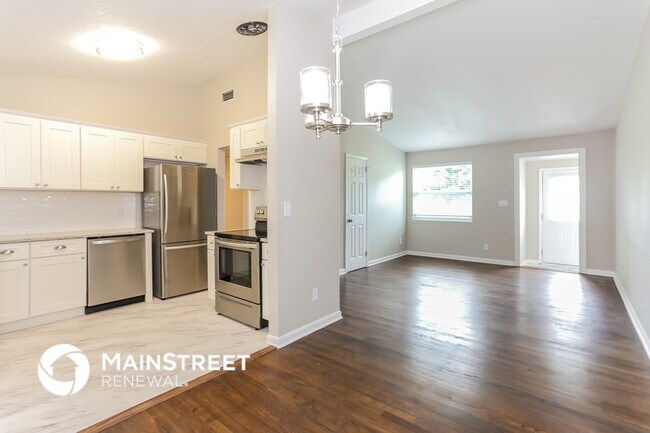 Photo - 7806 Delaroche Dr