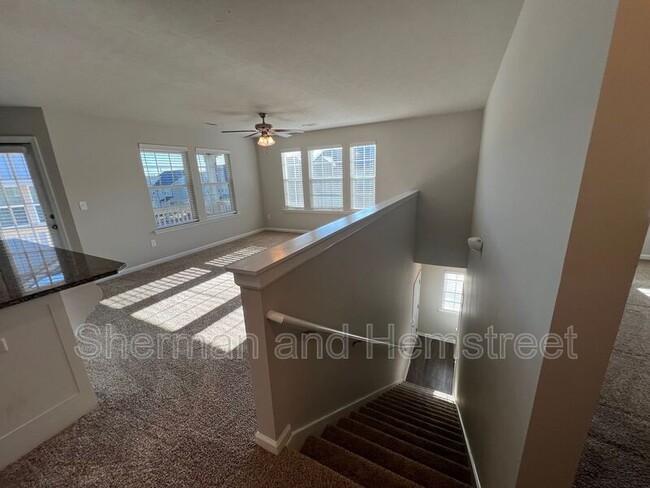 Photo - 647 Dobhill Ln Unit 647