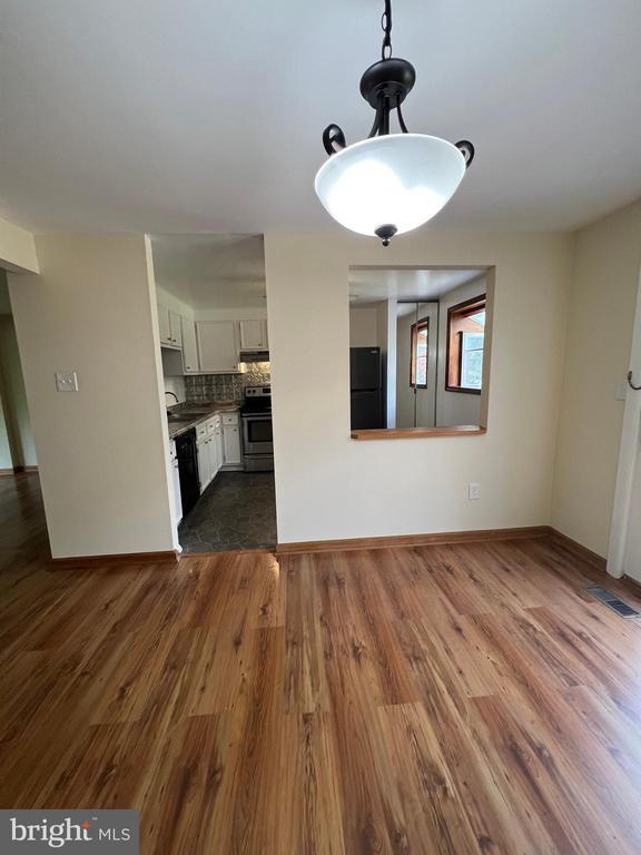 Photo - 40 Bon Oak Ct