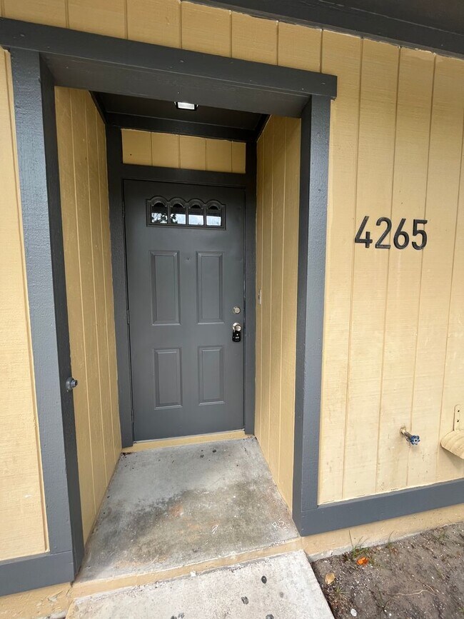 Photo - 3/2 Home For Rent- Palm Springs FL