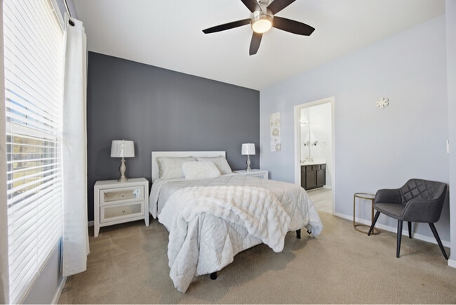 Photo - 173 Olde Towne Way