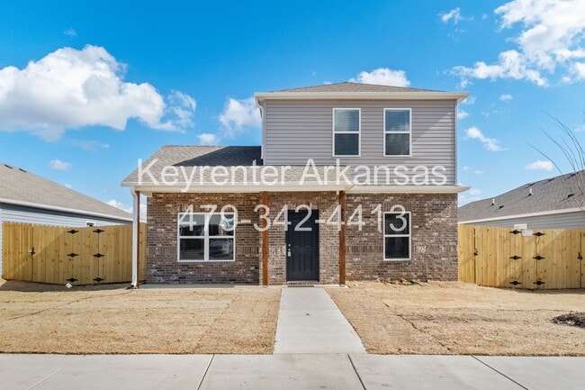 Building Photo - Spacious Home in Fayetteville!