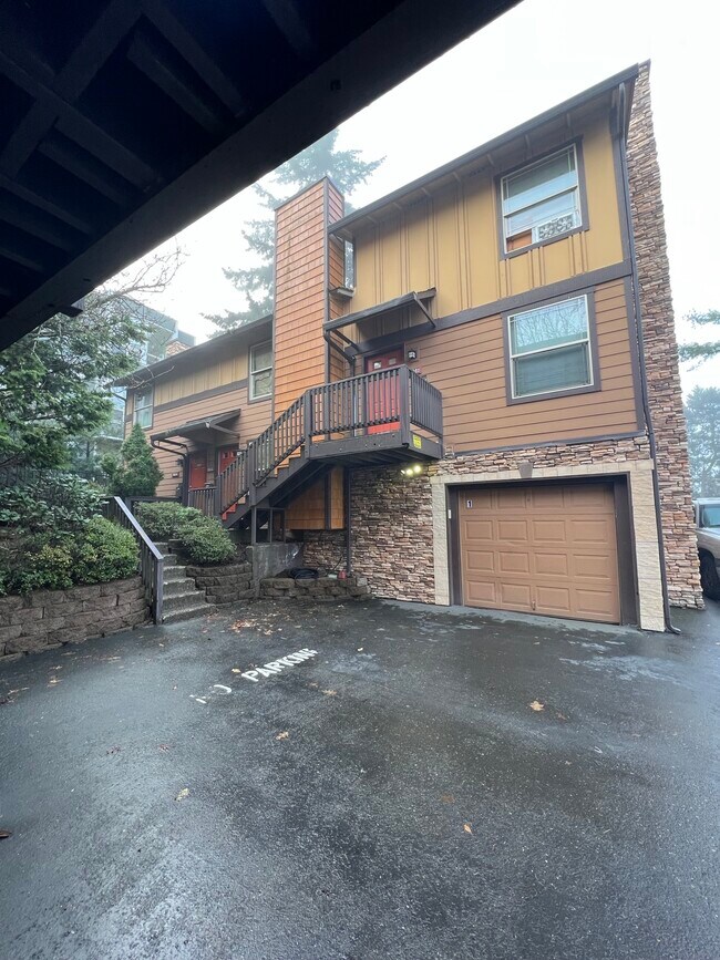 Photo - Richmond Avenue