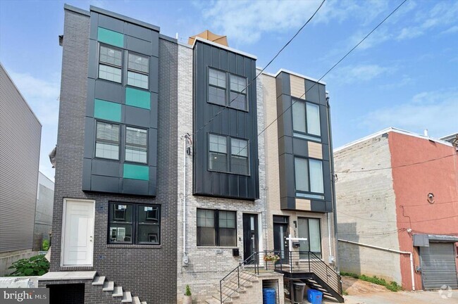 Building Photo - 605 Emily St Rental